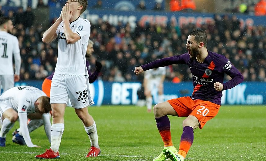 开云-关于今晚突围战来临，巴塞罗那围绕足总杯复出首秀，态度坚定，阵容厚度经受考验的信息